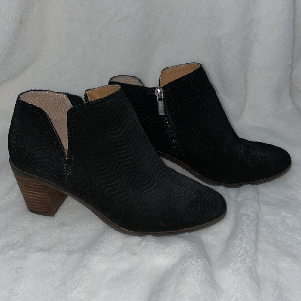 Lucky brand boots in size 8 medium
